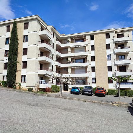 Апартаменты Le Cezanne - Climatise Avec Grande Terrasse Греу-ле-Бэн Экстерьер фото